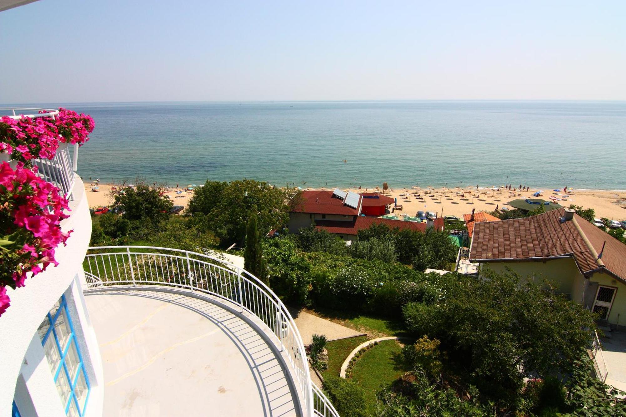 Villa White Dove Zlatni pjasătsi Eksteriør bilde