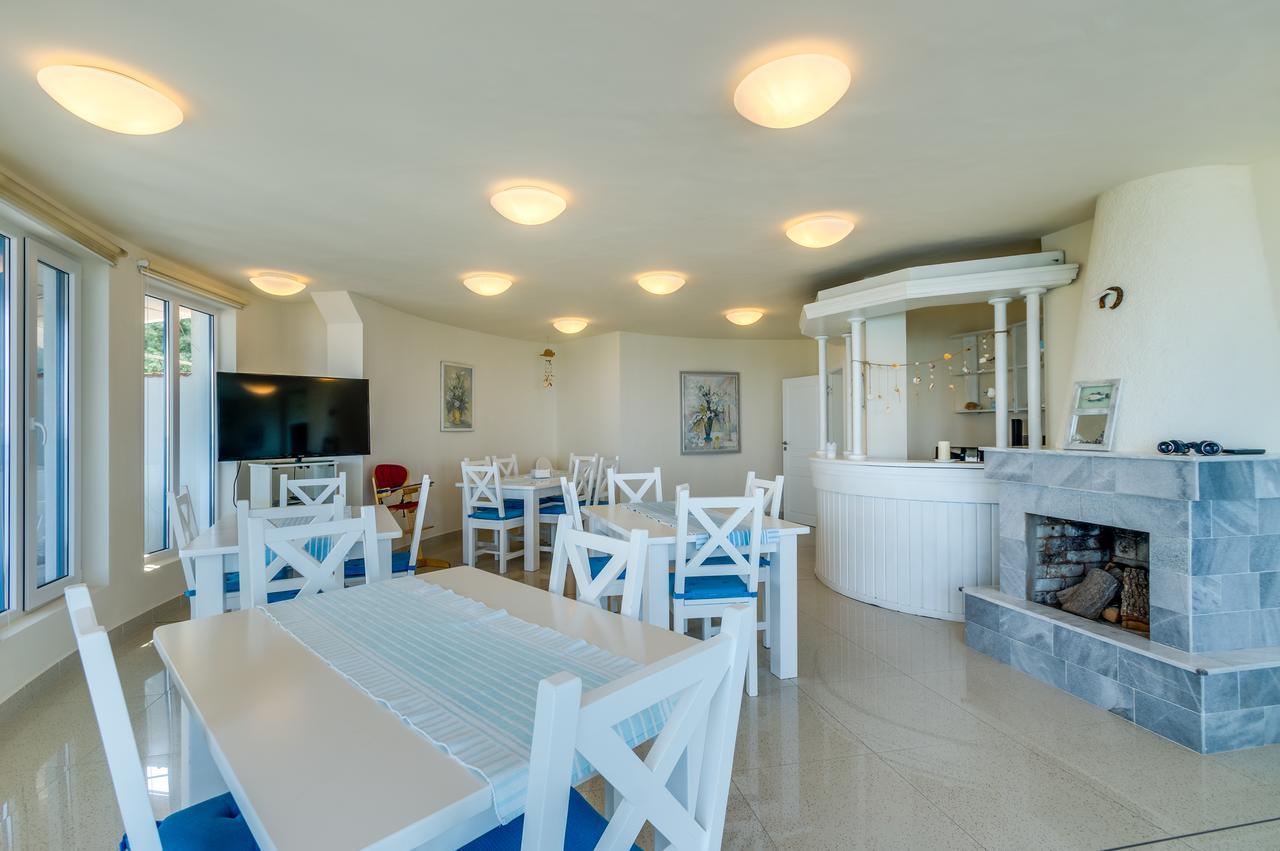 Villa White Dove Zlatni pjasătsi Eksteriør bilde